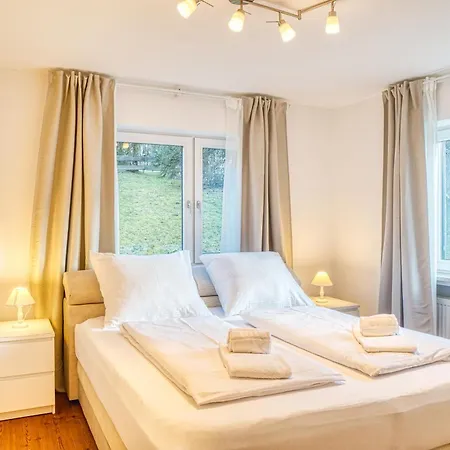 Zum Marillchen By Loewenherz - 2 Sz, Familienfreude, Pfotenglueck *