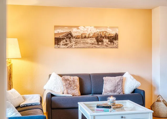 Zum Marillchen By Loewenherz - 2 Sz, Familienfreude, Pfotenglueck *