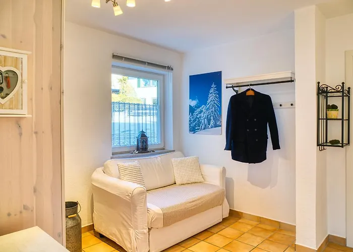 Apartment Zum Marillchen By Loewenherz - 2 Sz, Familienfreude, Pfotenglueck Mittenwald